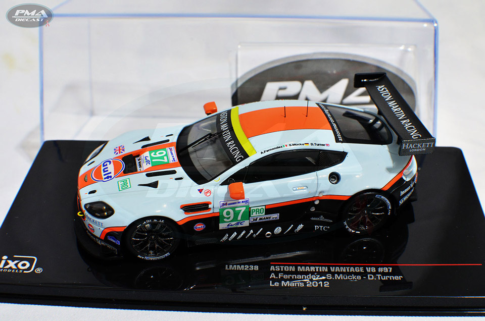 ADRIÁN FERNÁNDEZ, DARREN TURNER, STEFAN MÜCKE 2012 GULF ASTON MARTIN RACING ASTON MARTIN VANTAGE GT2 1:43